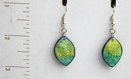 Color Splash in Blue and Yellow