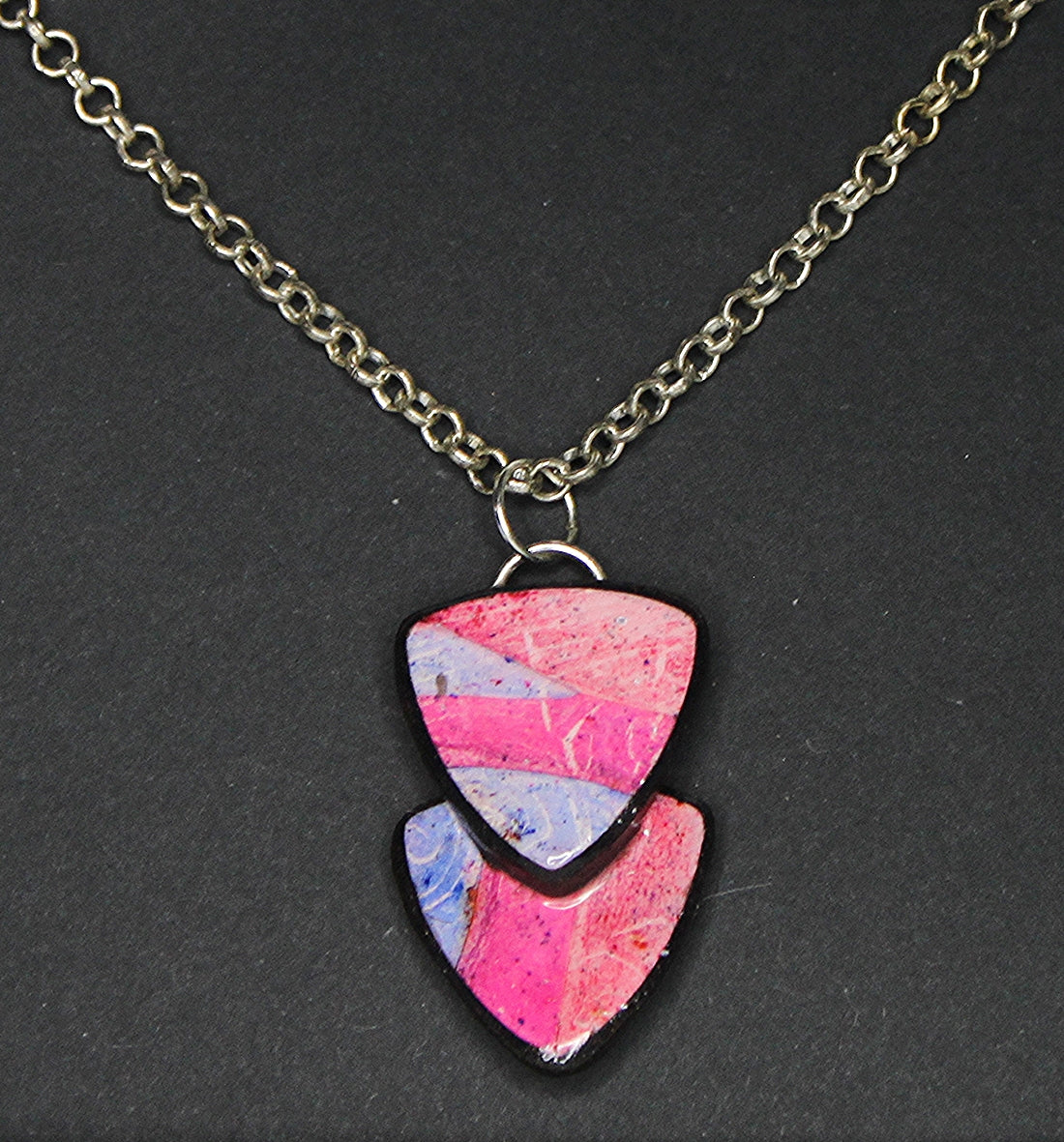 Beachy Bright - Small Layered Triangles Pendant Necklace