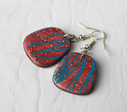 Abstract Stripe Medium Trapezoid Earrings
