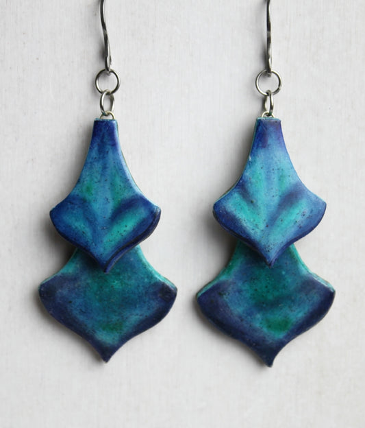 Blueberry Mist - Free Moving Earrings