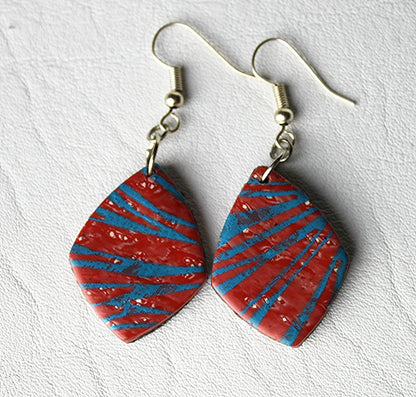 Abstract Stripe Diamond Earrings