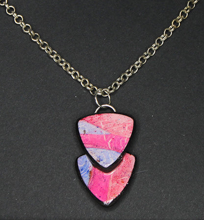 Beachy Bright - Small Layered Triangles Pendant Necklace
