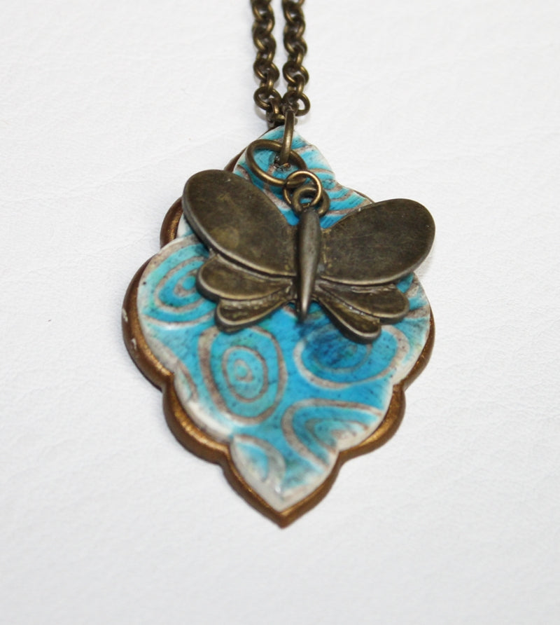 Circular Flight Rustic Ornament Pendant