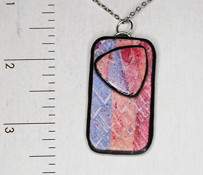 Layered Rounded Rectangle Pendant Necklace